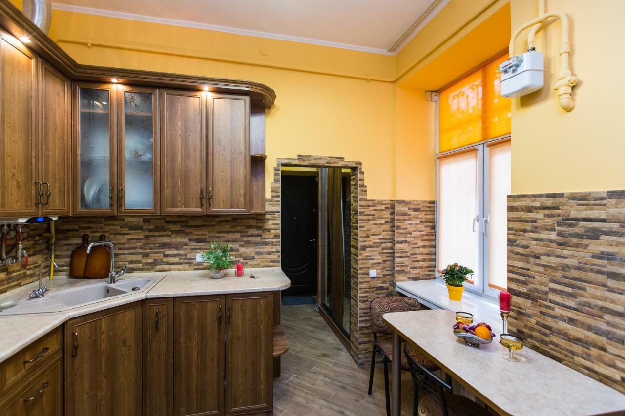 Apartments On Sholom Aleichem Та Ще Варіант Поруч Львов Экстерьер фото