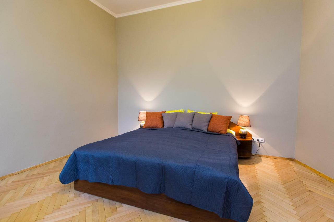 Apartments On Sholom Aleichem Та Ще Варіант Поруч Львов Экстерьер фото