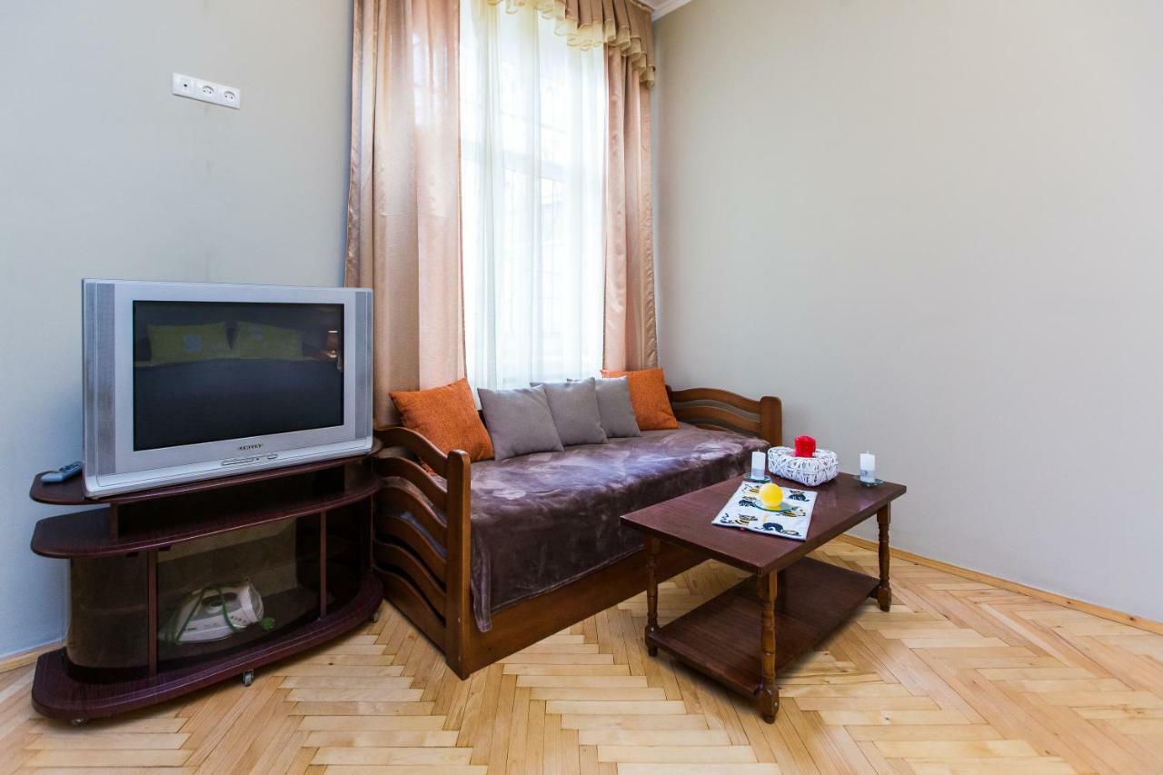 Apartments On Sholom Aleichem Та Ще Варіант Поруч Львов Экстерьер фото